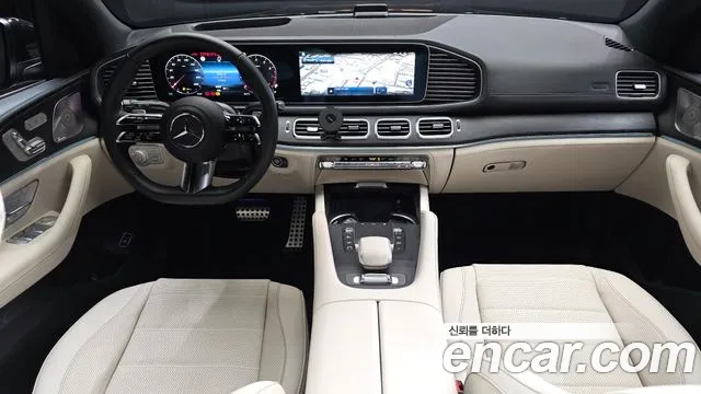 Mercedes-Benz GLS-Class 2025 — фото 10