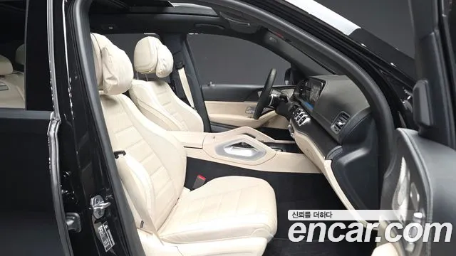 Mercedes-Benz GLS-Class 2025 — фото 17