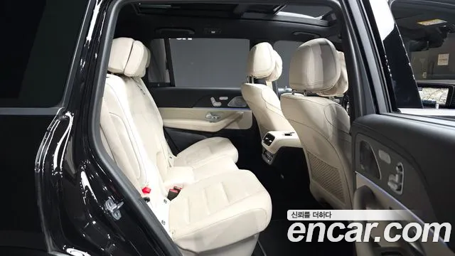 Mercedes-Benz GLS-Class 2025 — фото 18