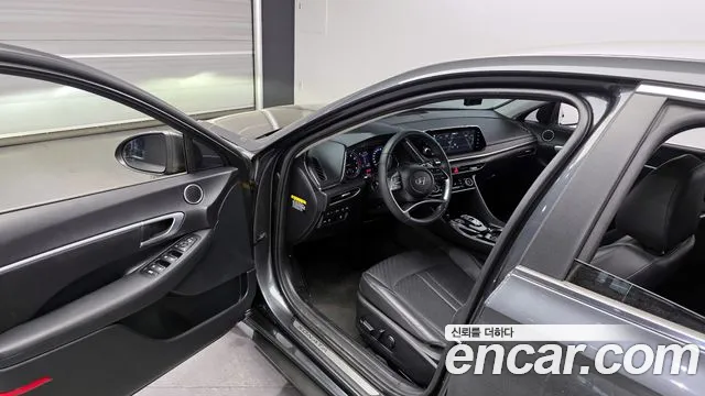 Hyundai Sonata 2020 — фото 10