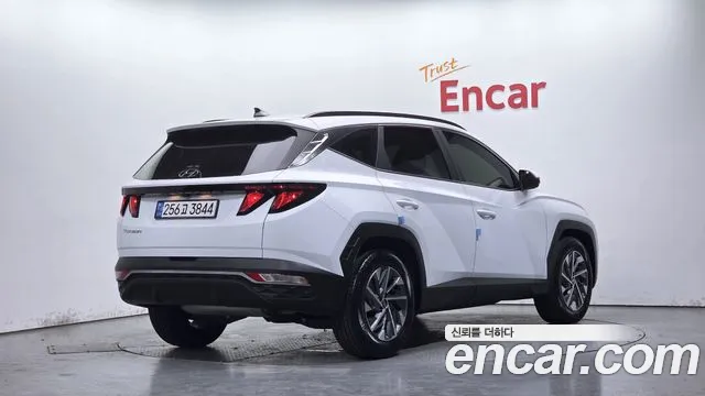 Hyundai Tucson 2023 — фото 2