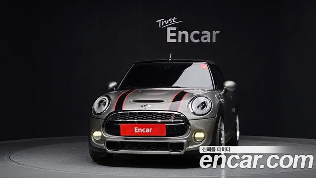 Mini Cooper Convertible 2016 — фото 3