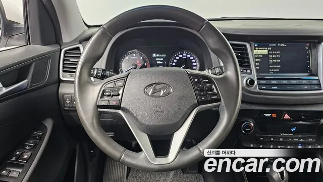Hyundai Tucson 2017 — фото 16