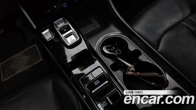 Hyundai Sonata 2021 — фото 11