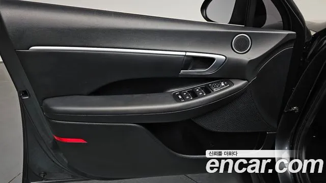 Hyundai Sonata 2021 — фото 13