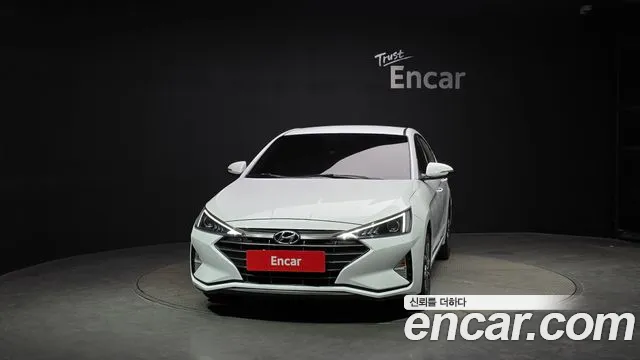 Hyundai AVANTE 2019 — фото 3