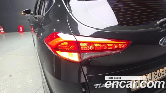 Hyundai Tucson 2016 — фото 9