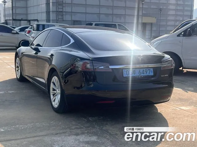 Tesla Model S 2020 — фото 6