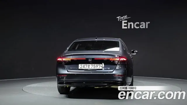 Honda Accord 2023 — фото 4