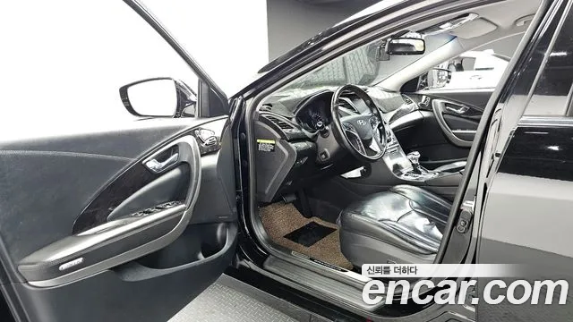 Hyundai Grandeur 2015 — фото 10