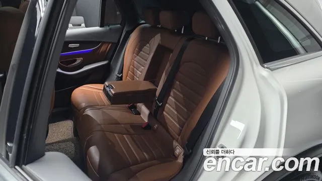 Mercedes-Benz GLC-Class 2022 — фото 18