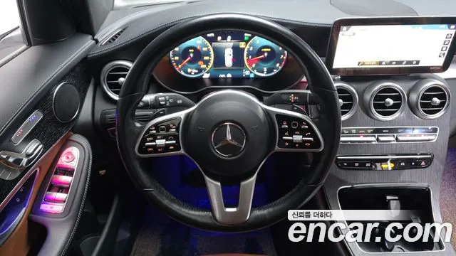 Mercedes-Benz GLC-Class 2022 — фото 20