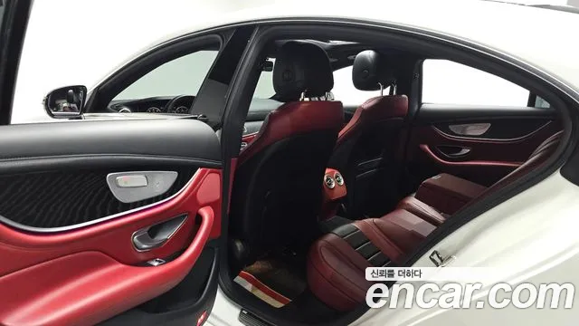 Mercedes-Benz CLS-Class 2022 — фото 15