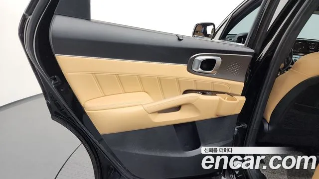 Kia Sorento 2021 — фото 15