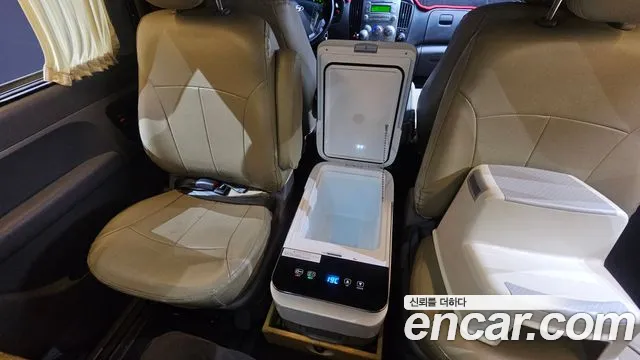Hyundai Starex 2015 — фото 11