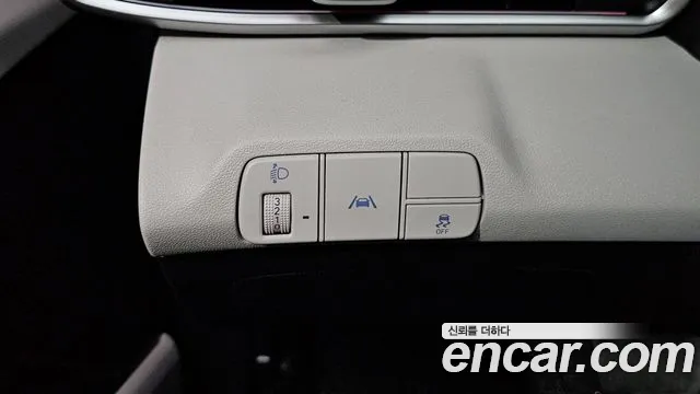 Hyundai AVANTE 2021 — фото 19