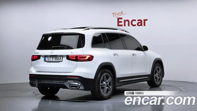 Mercedes-Benz GLB-Class 2020 — фото 2