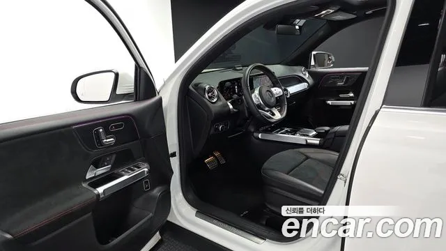 Mercedes-Benz GLB-Class 2020 — фото 10
