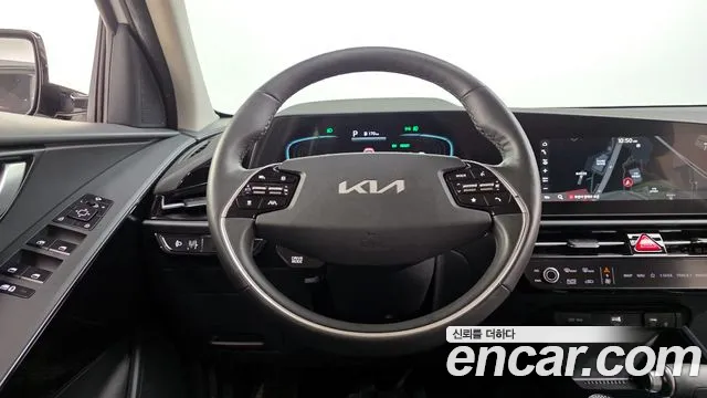 Kia Niro 2022 — фото 19