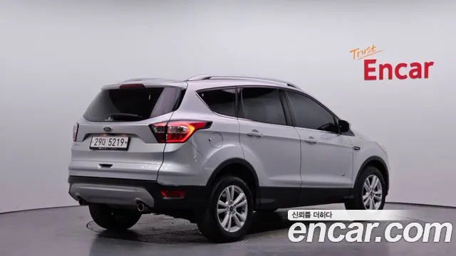 Ford Kuga 2017 — фото 2