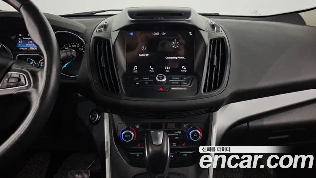Ford Kuga 2017 — фото 15