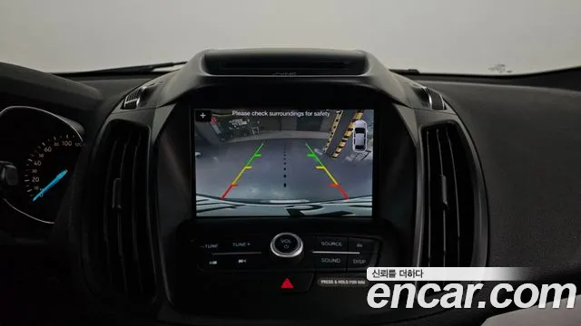 Ford Kuga 2017 — фото 16