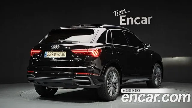 Audi Q3 2023 — фото 2