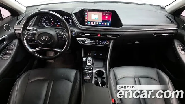 Hyundai Sonata 2020 — фото 10