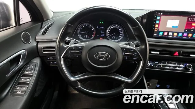 Hyundai Sonata 2020 — фото 18