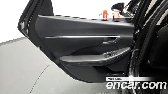 Hyundai Sonata 2020 — фото 14