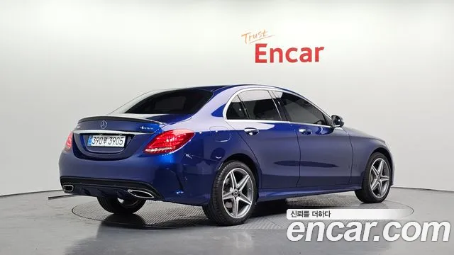 Mercedes-Benz C-Class 2018 — фото 2