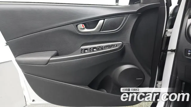 Hyundai Kona 2019 — фото 14