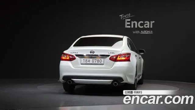Nissan Altima 2017 — фото 4