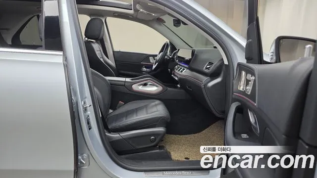 Mercedes-Benz GLE-Class 2023 — фото 17