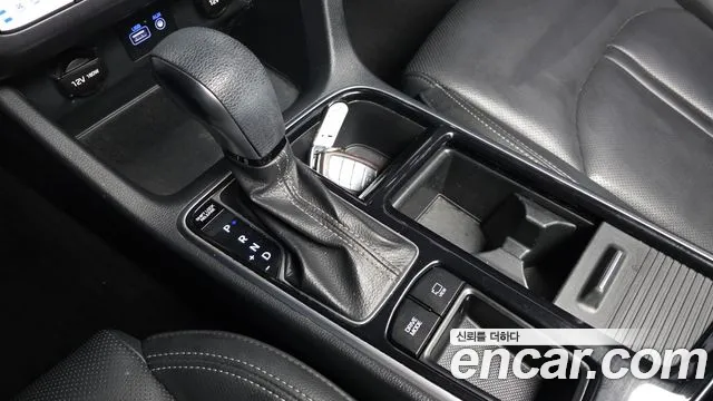 Hyundai Sonata 2019 — фото 12