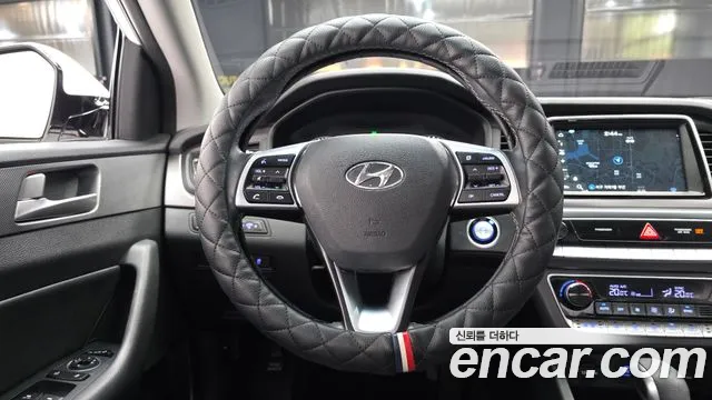 Hyundai Sonata 2019 — фото 19