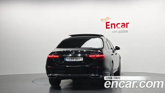 Mercedes-Benz S-Class 2022 — фото 4