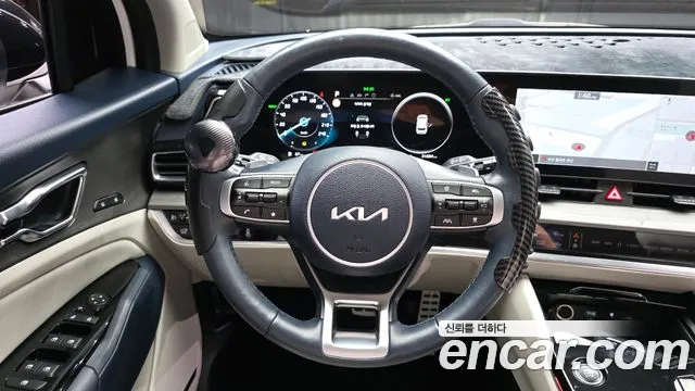 Kia Sportage 2023 — фото 13