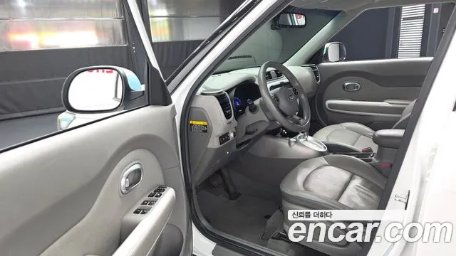 Kia Soul 2015 — фото 10