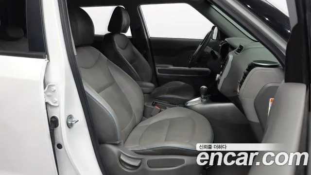 Kia Soul 2015 — фото 11