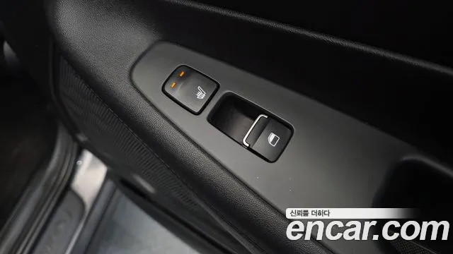 Hyundai Santafe 2023 — фото 19
