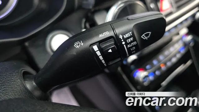 Hyundai Grandeur 2017 — фото 15