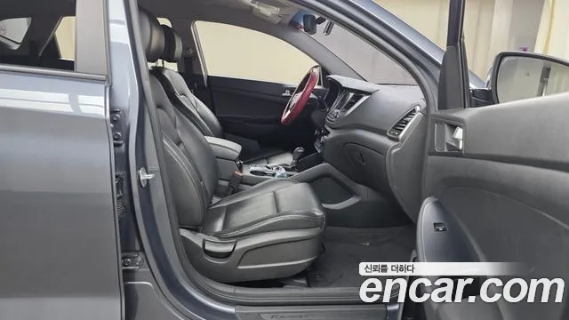 Hyundai Tucson 2017 — фото 17