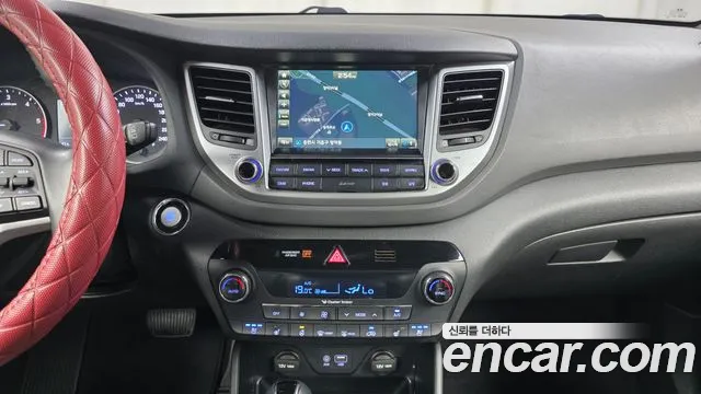 Hyundai Tucson 2017 — фото 20
