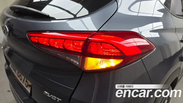 Hyundai Tucson 2017 — фото 9