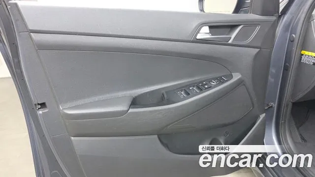 Hyundai Tucson 2017 — фото 14