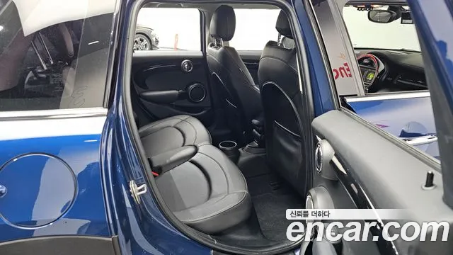 Mini Cooper 2015 — фото 11