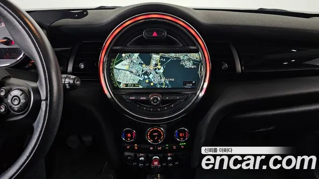 Mini Cooper 2015 — фото 12