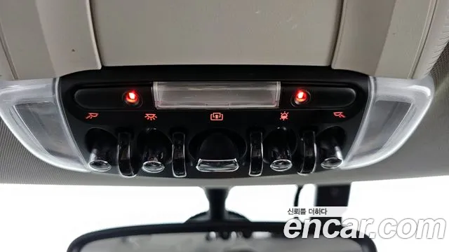 Mini Cooper 2015 — фото 17