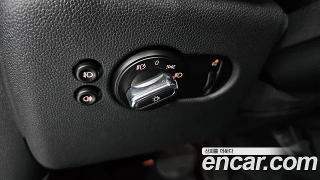 Mini Cooper 2015 — фото 20
